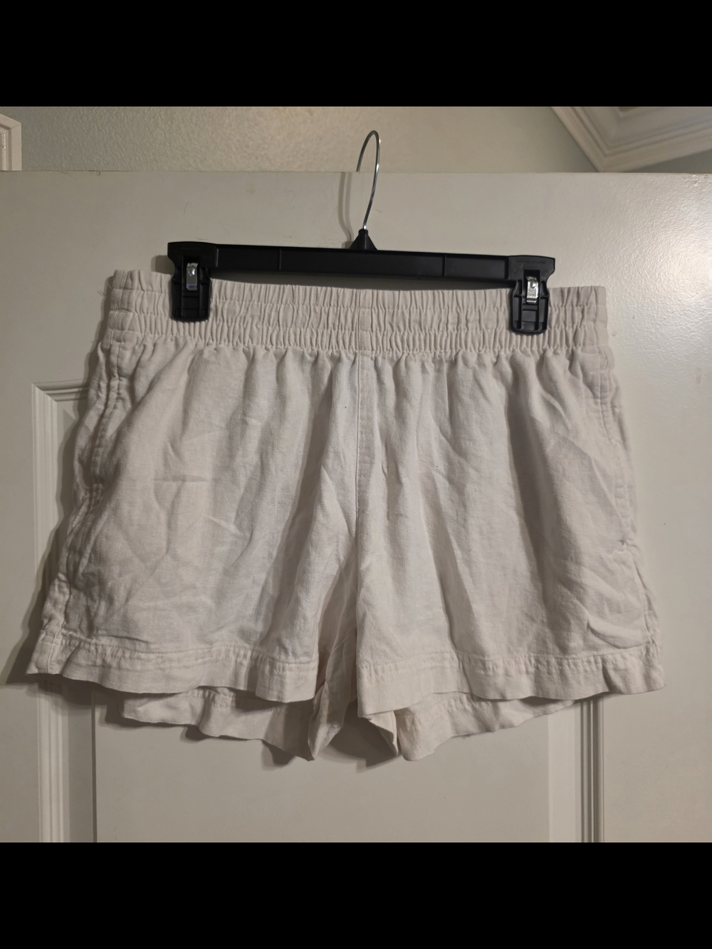 High-Rise Cream Linen-Blend Women's Shorts